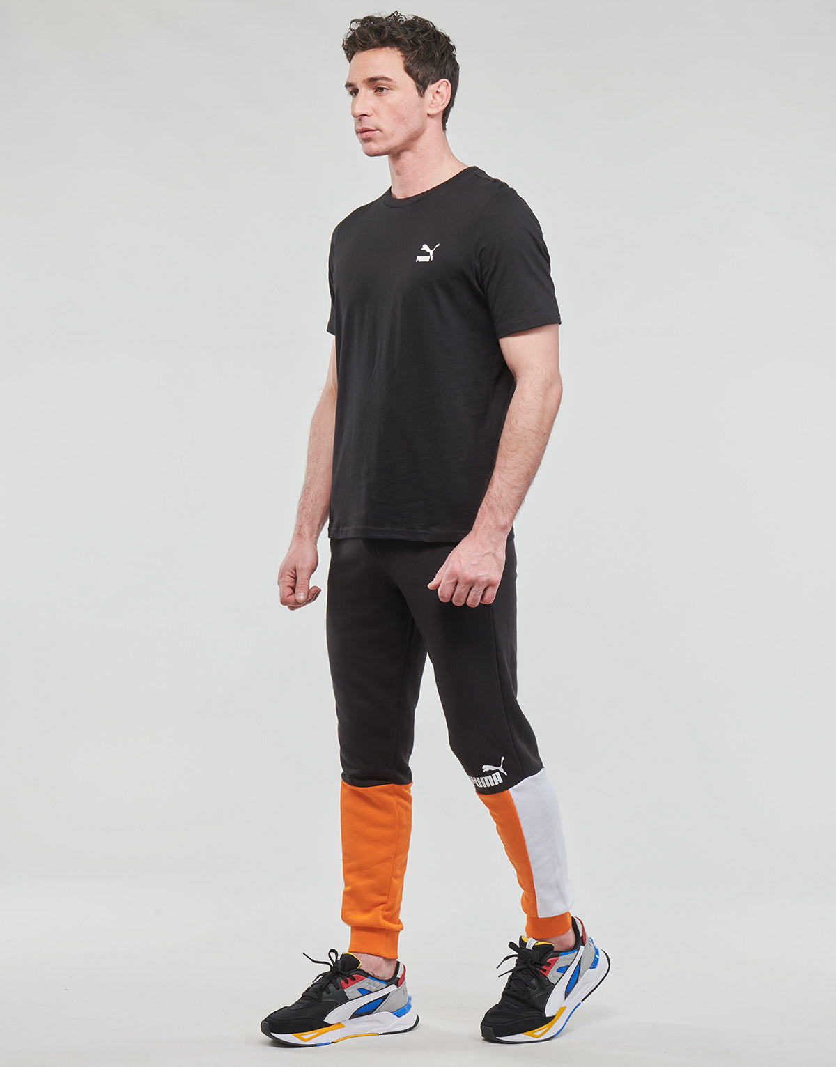 Pantaloni Sportivi Uomo Puma ESS + BlOCK SWEATPANT TR Nero
