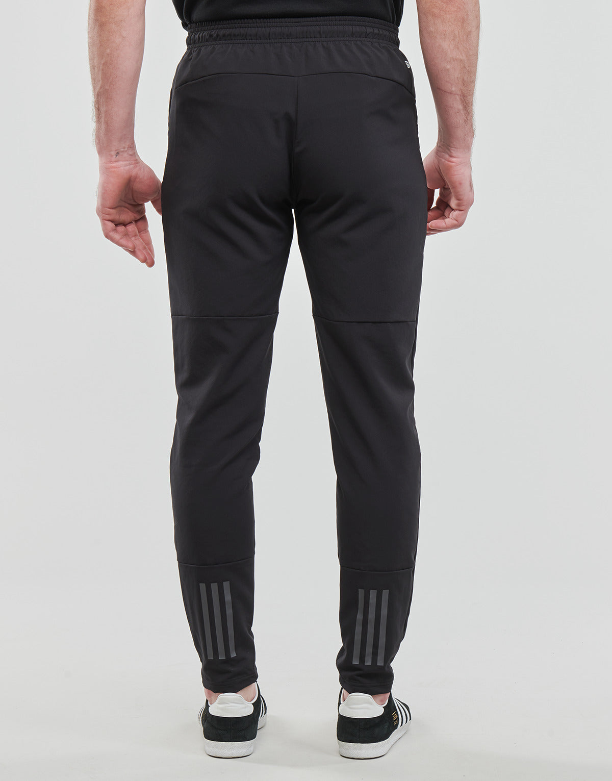Pantaloni Sportivi Uomo adidas TR-ES + BL PANT Nero