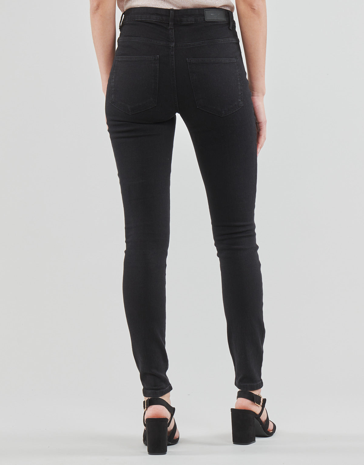 Jeans Slim Donna Vero Moda  VMJUDE FLEX MR S JEANS VI179 NOOS  Nero