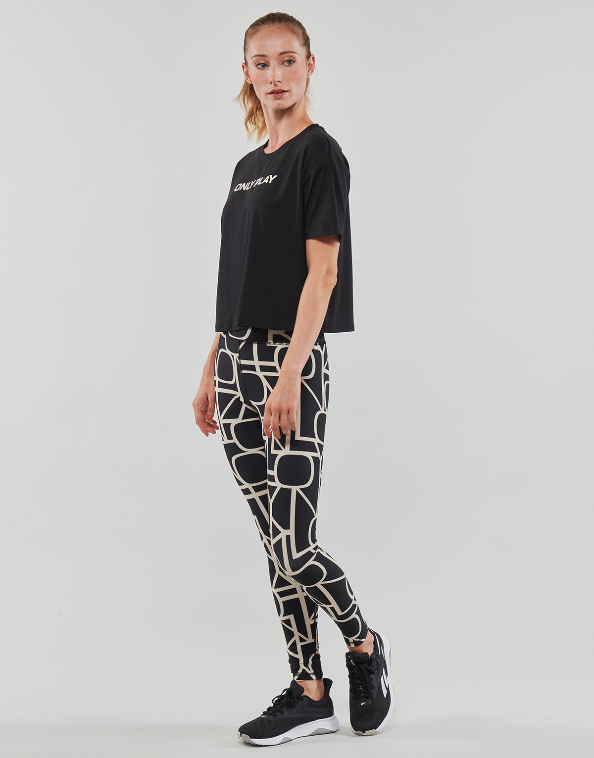 T-shirt Donna Only Play ONPFONT LOGO SHORT SS TRAIN TEE Nero