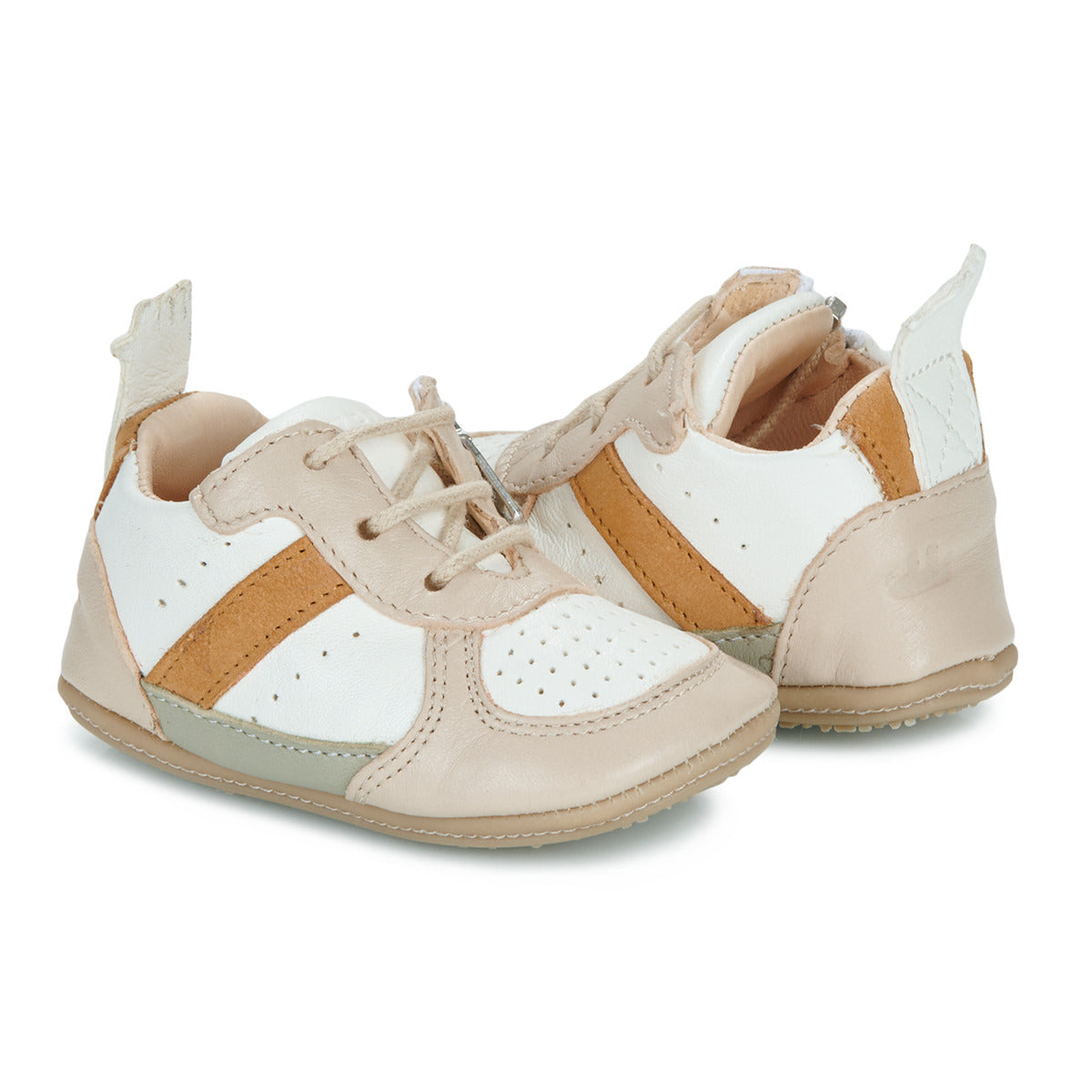 Scarpe bambini ragazza Easy Peasy  MY PRE BASKET LACET  Beige