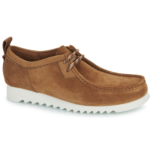 Scarpe Uomo Clarks  WALLABEE FTRE LO  Marrone