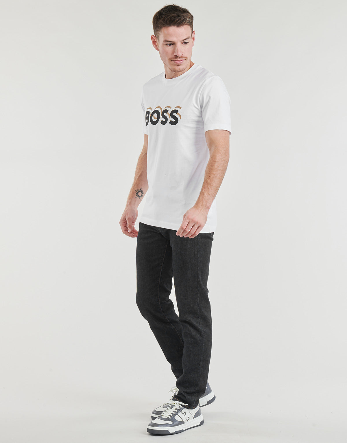 T-shirt Uomo BOSS  Tiburt 427  Bianco