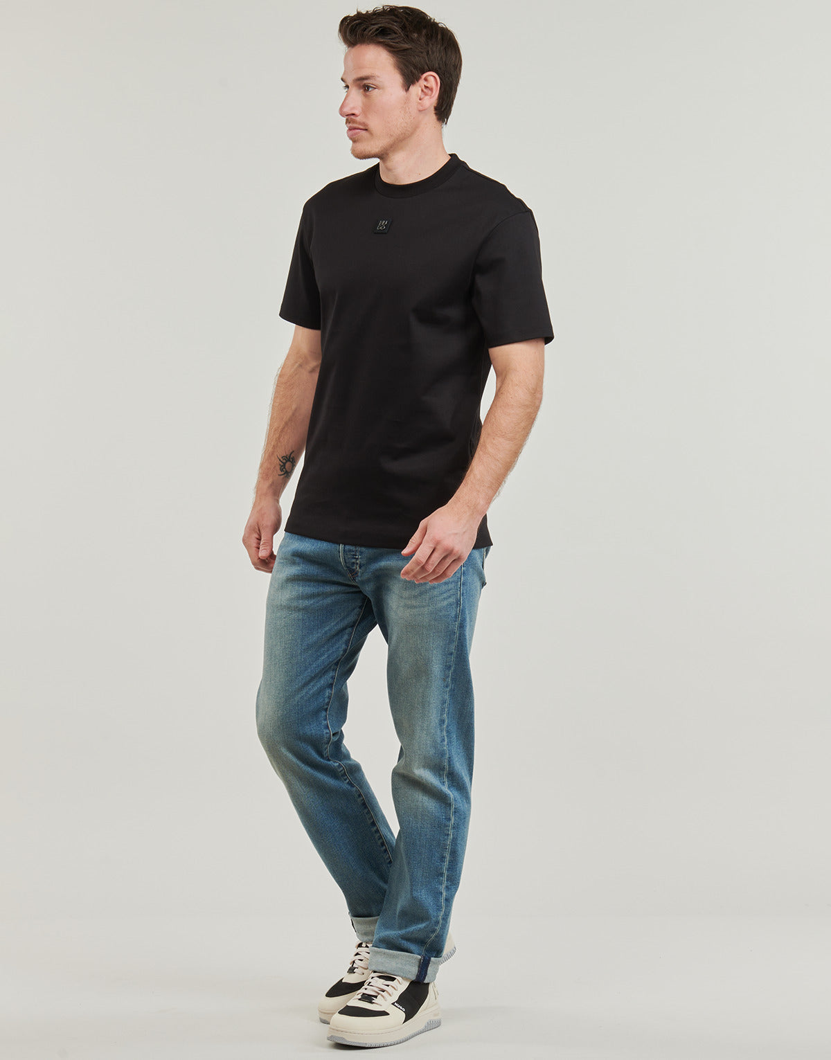 T-shirt Uomo HUGO  Dalile  Nero