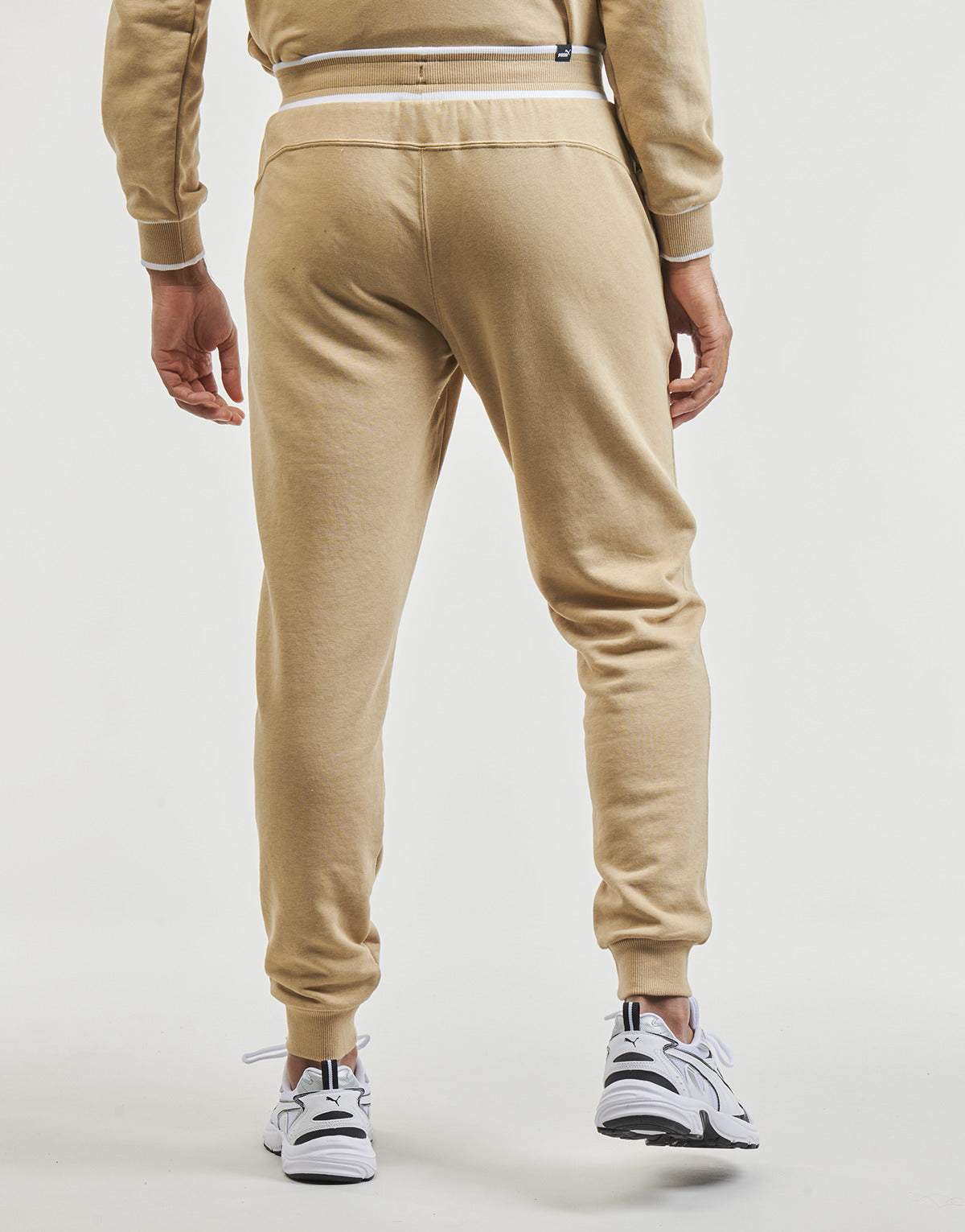 Pantaloni Sportivi Uomo Puma  PUMA SQUAD SWEATPANTS TR CL  Beige