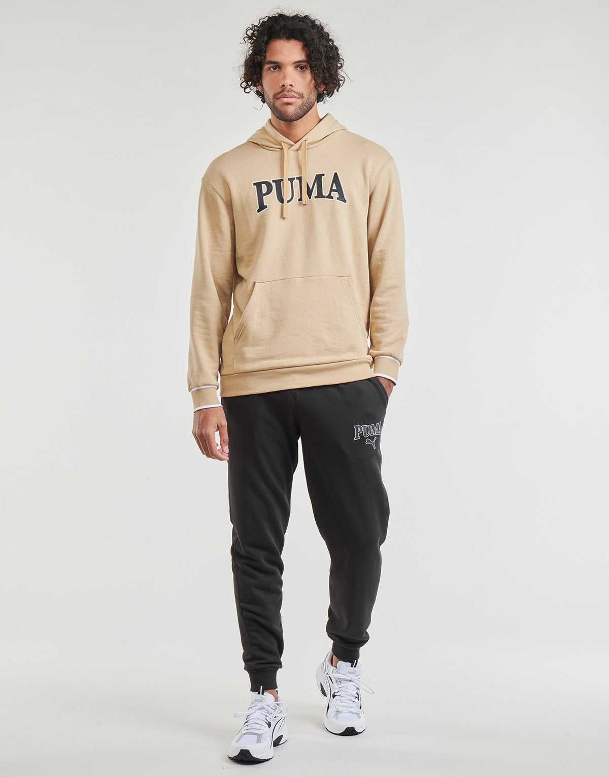 Pantaloni Sportivi Uomo Puma  PUMA SQUAD SWEATPANTS TR CL  Nero