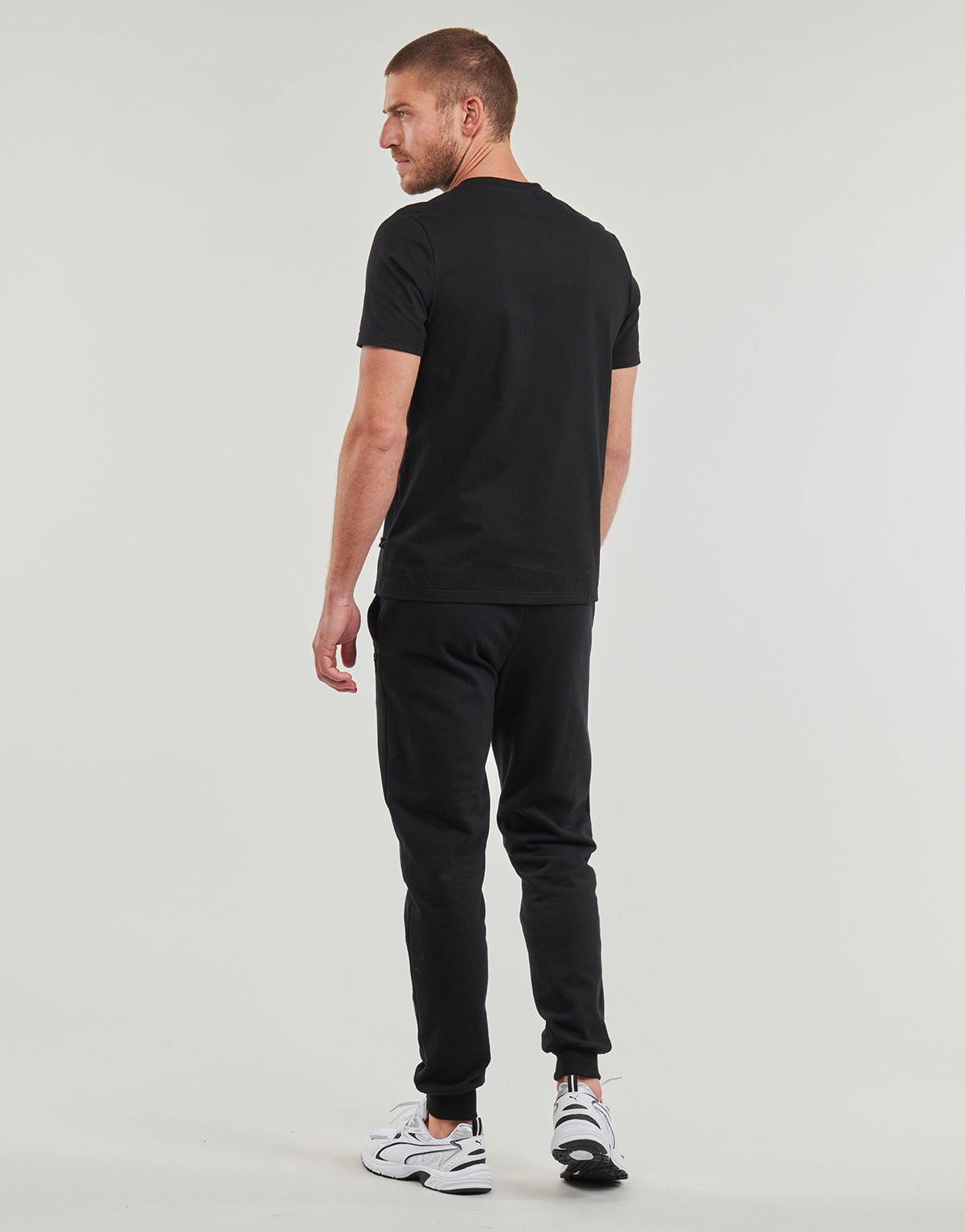 T-shirt Uomo Puma  BETTER ESSENTIALS MADE IN FRANCE  Nero