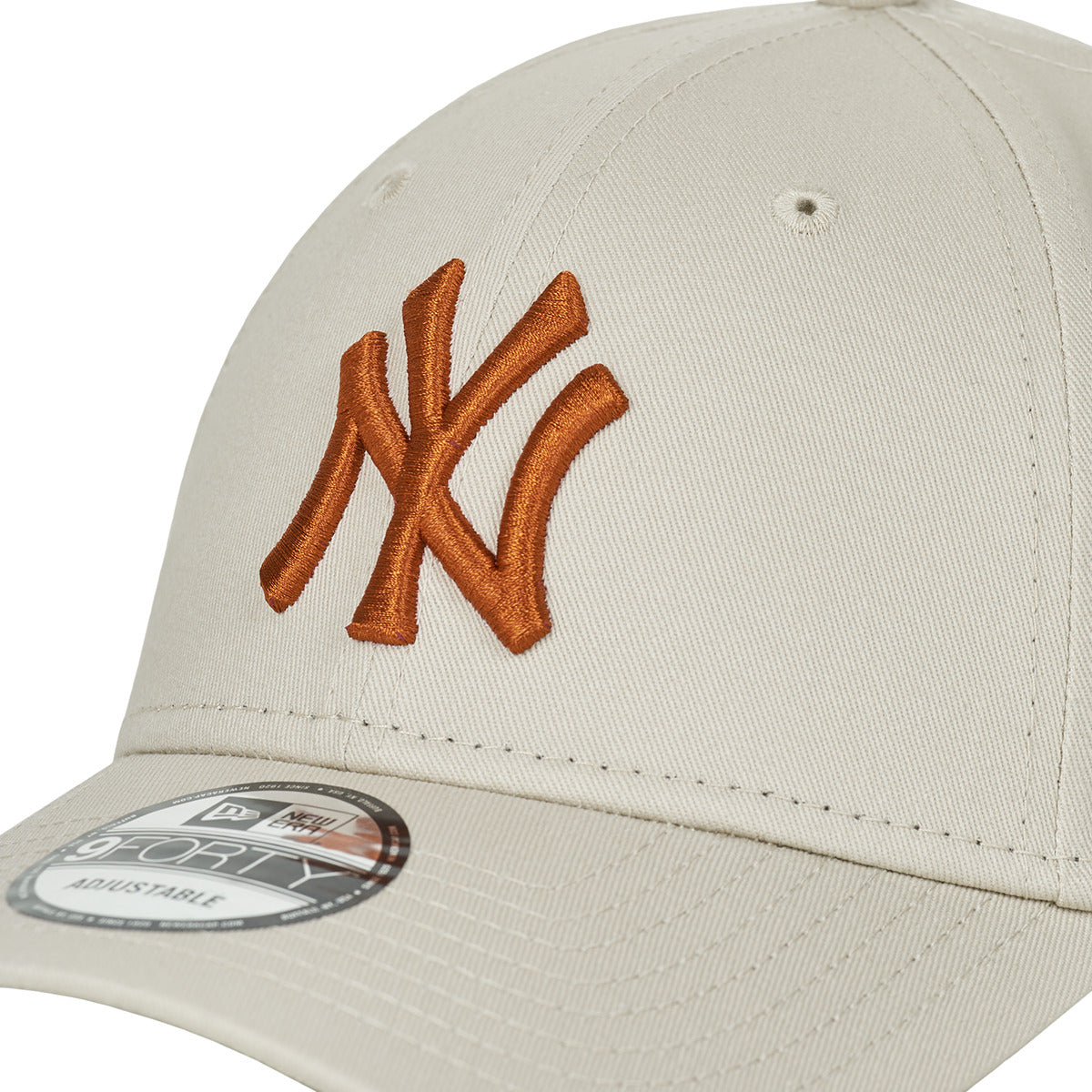 Cappellino Donna New-Era  LEAGUE ESSENTIAL 9FORTY NEW YORK YANKEES  Beige