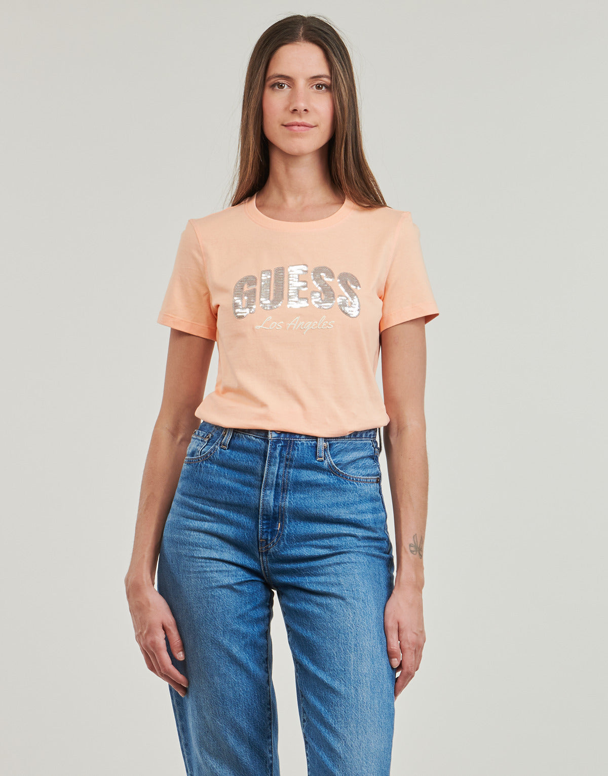 T-shirt Donna Guess  SEQUINS LOGO TEE  Rosa