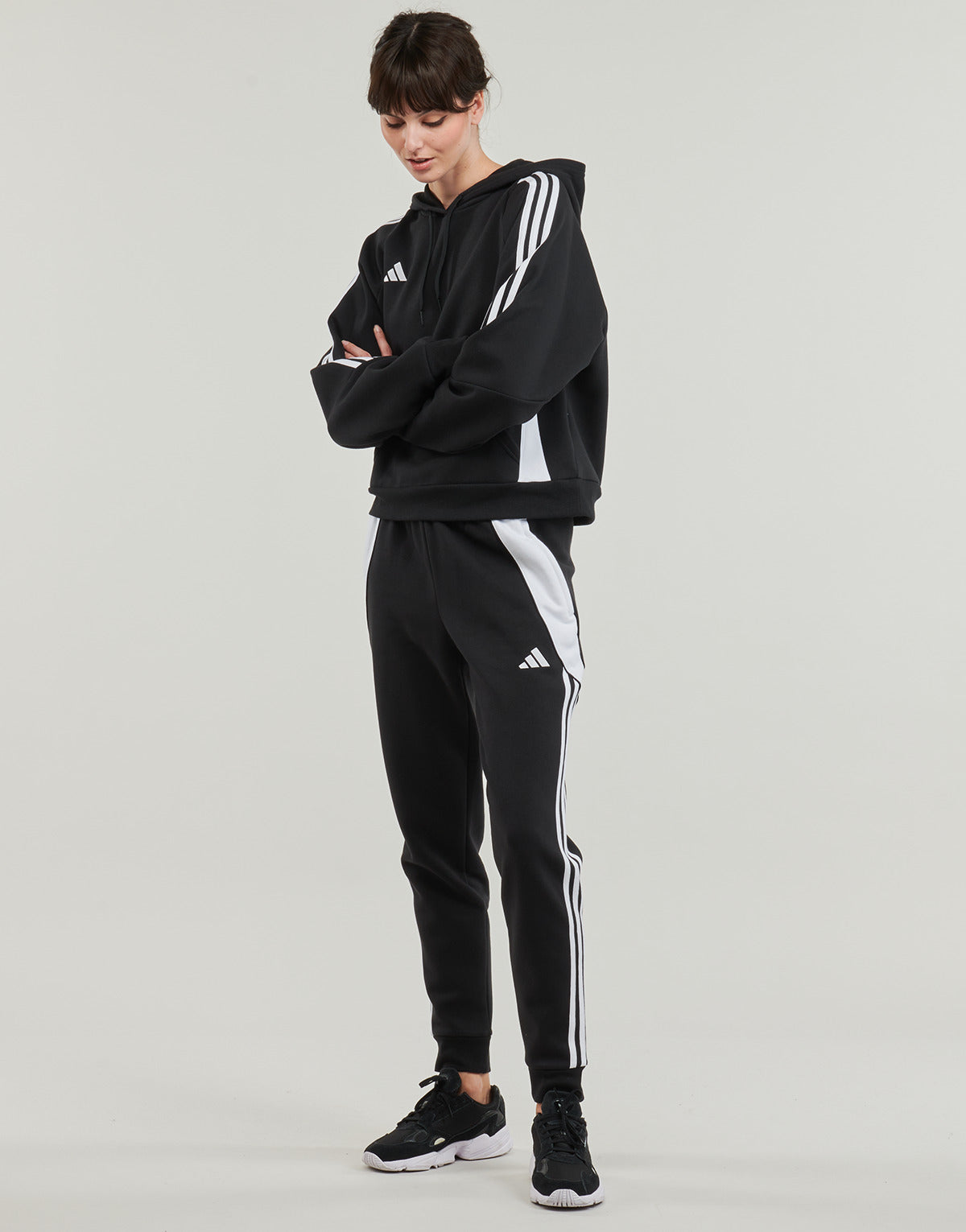 Pantaloni Sportivi Donna adidas  TIRO24 SWPNTW  Nero