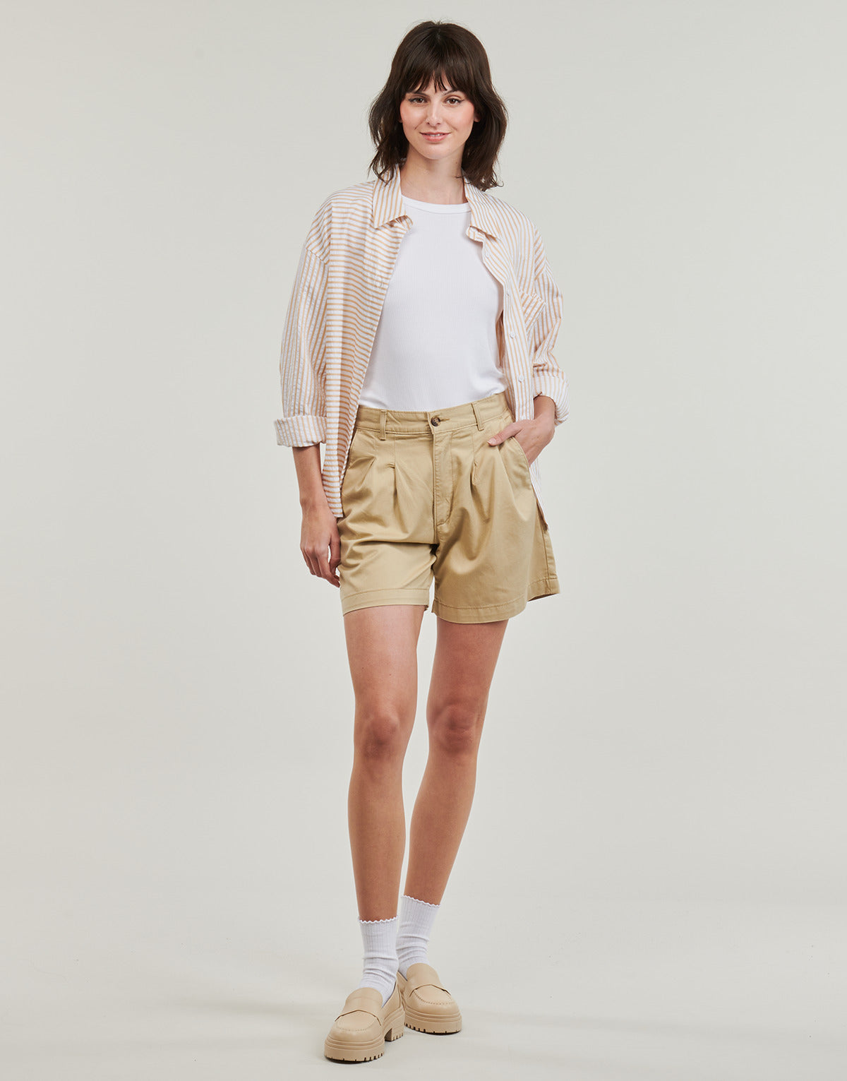 Shorts Donna Levis  PLEATED TROUSER SHORT Lightweight  Beige