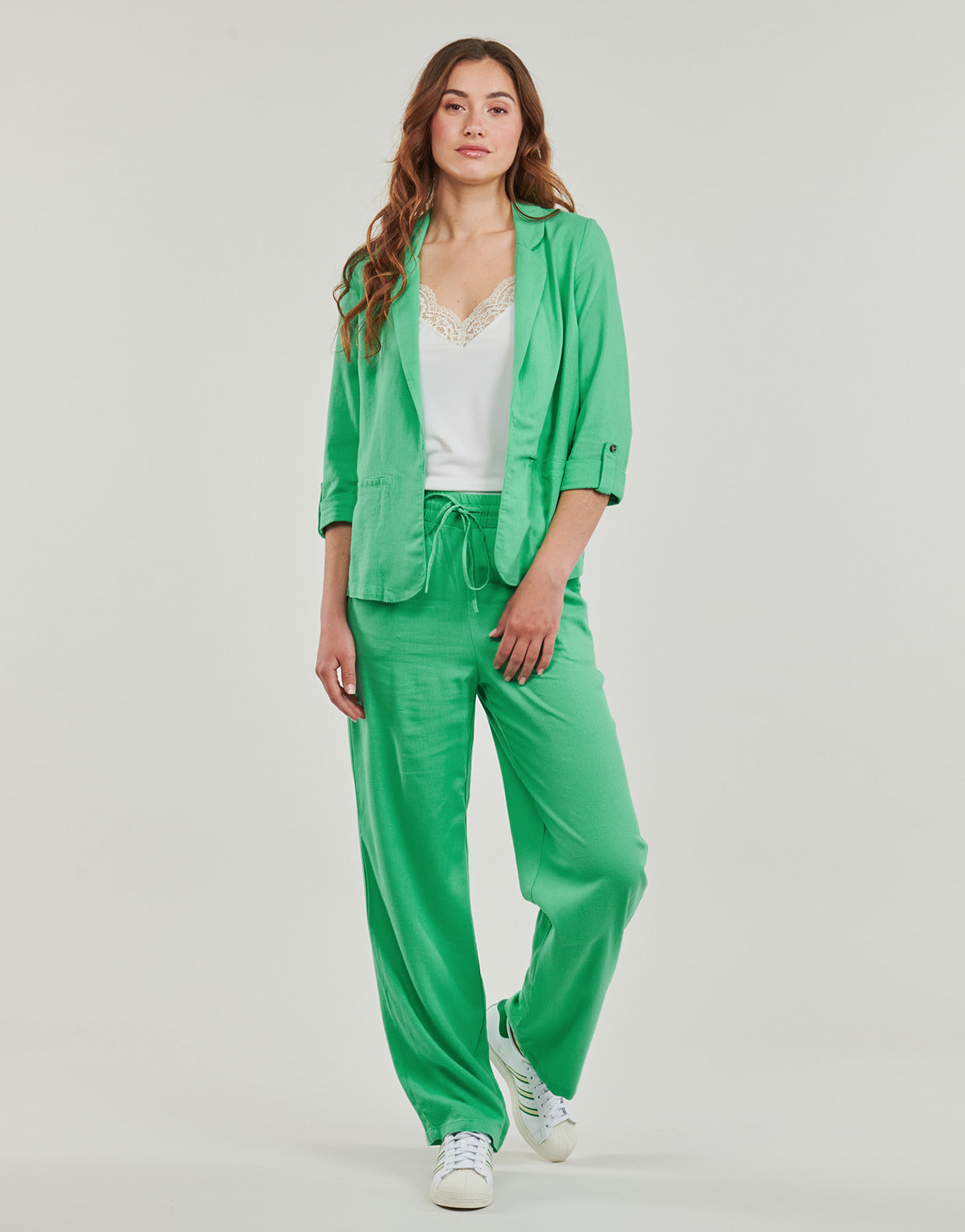 Pantaloni morbidi / Pantaloni alla zuava Donna Vero Moda  VMJESMILO   Verde