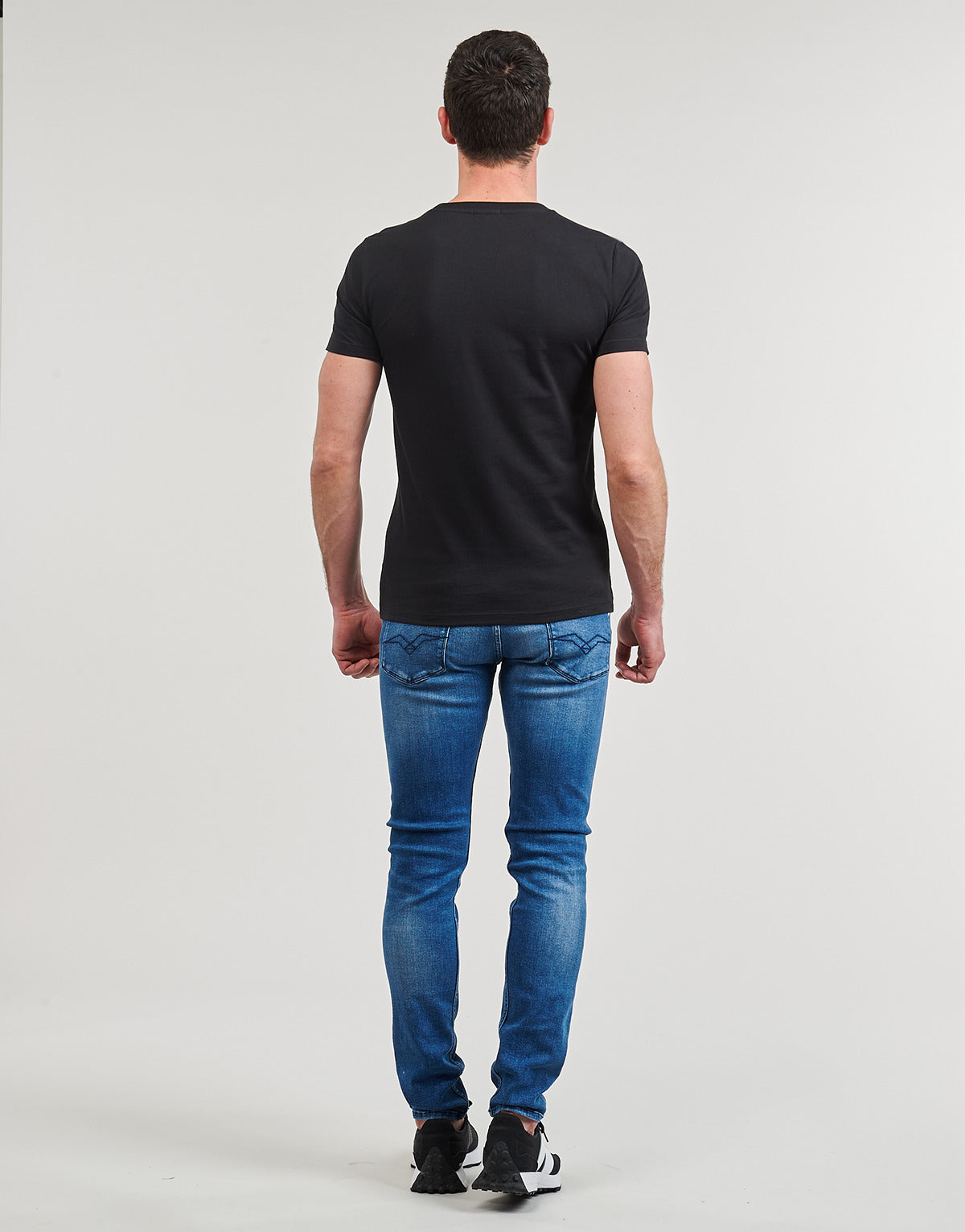 T-shirt Uomo Replay  M6754-000-2660  Nero