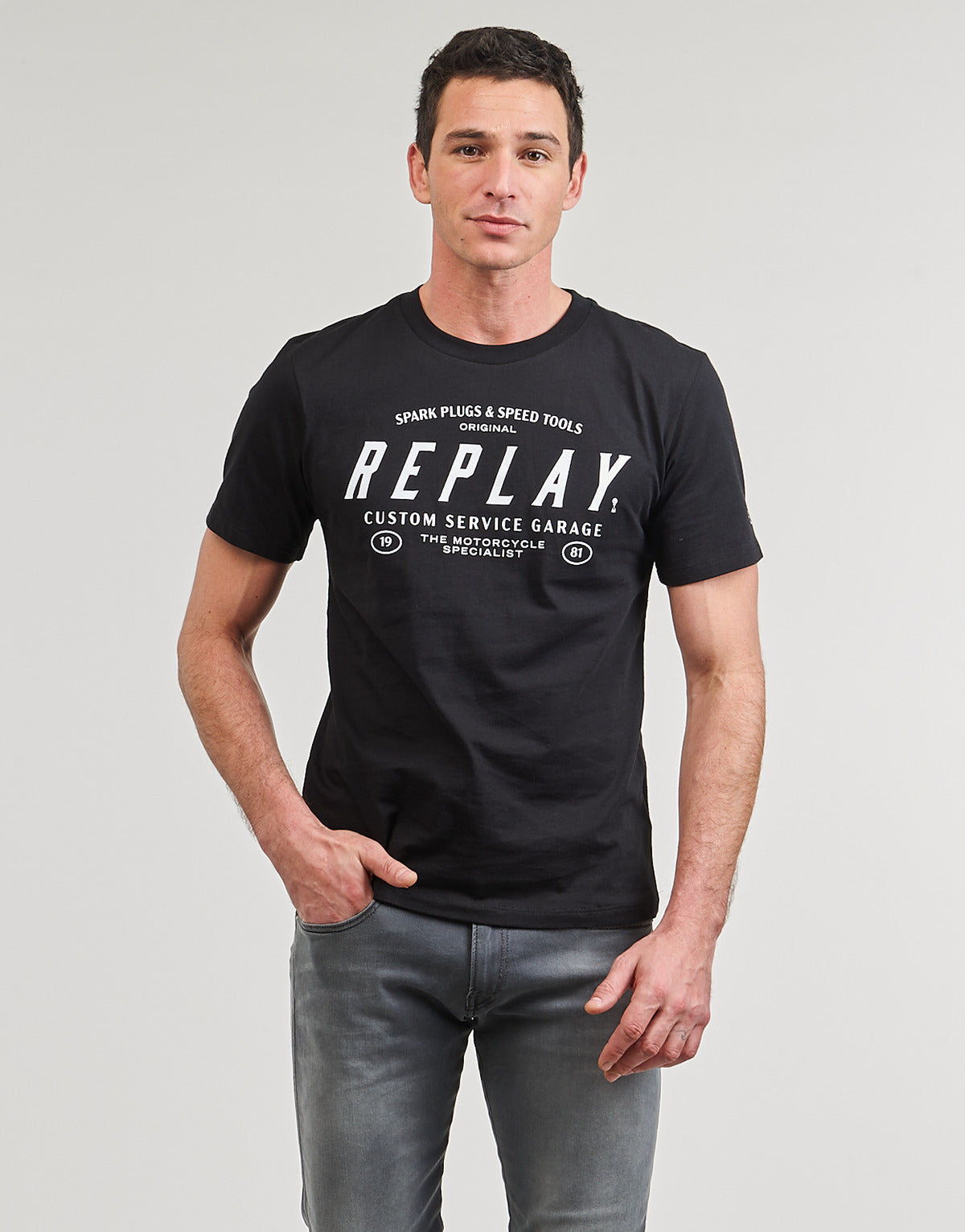 T-shirt Uomo Replay  M6840-000-2660  Nero