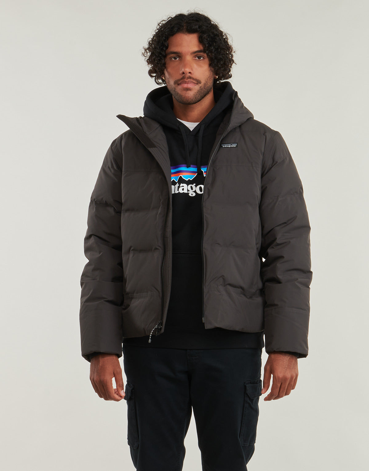 Piumino Uomo Patagonia  M's Jackson Glacier Jkt  Nero