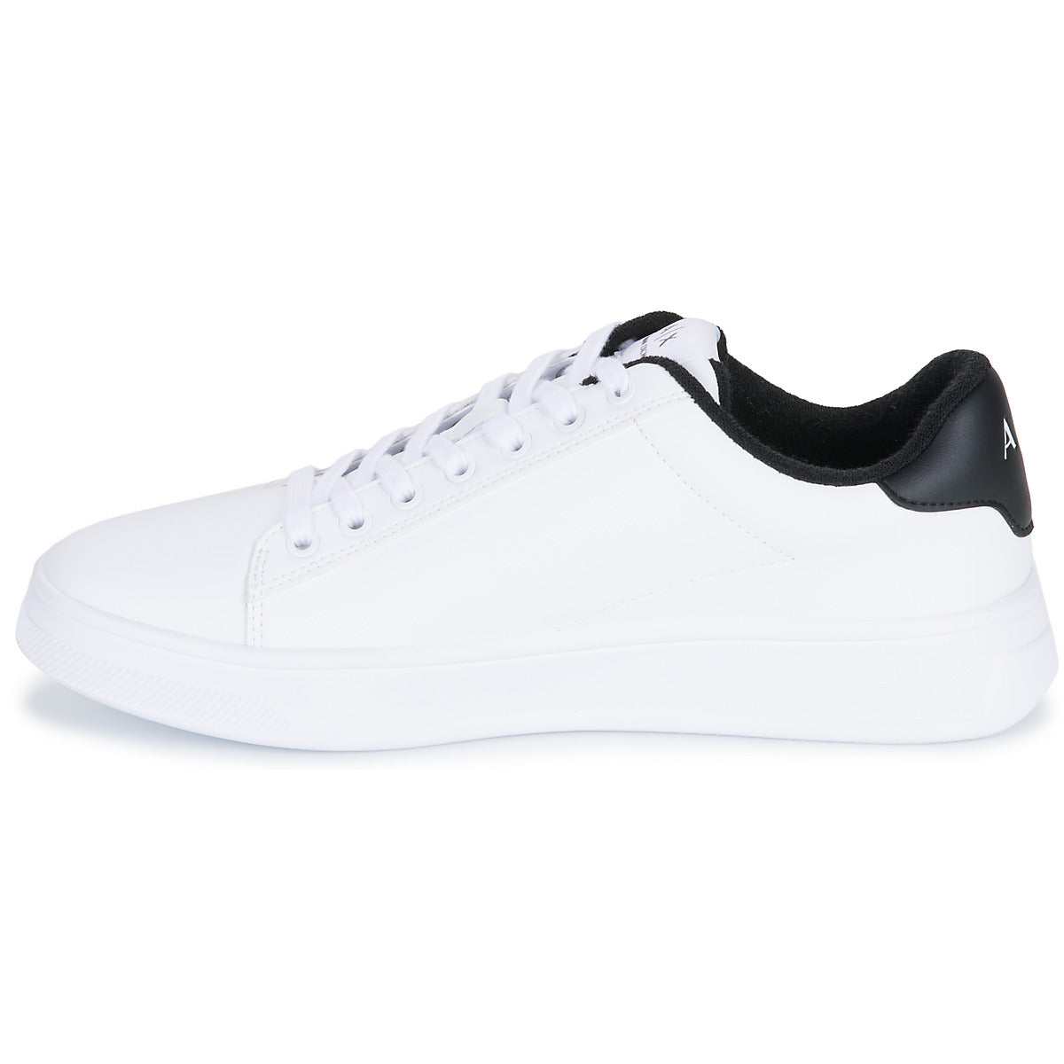 Sneakers Uomo Armani Exchange  XUX203  Bianco