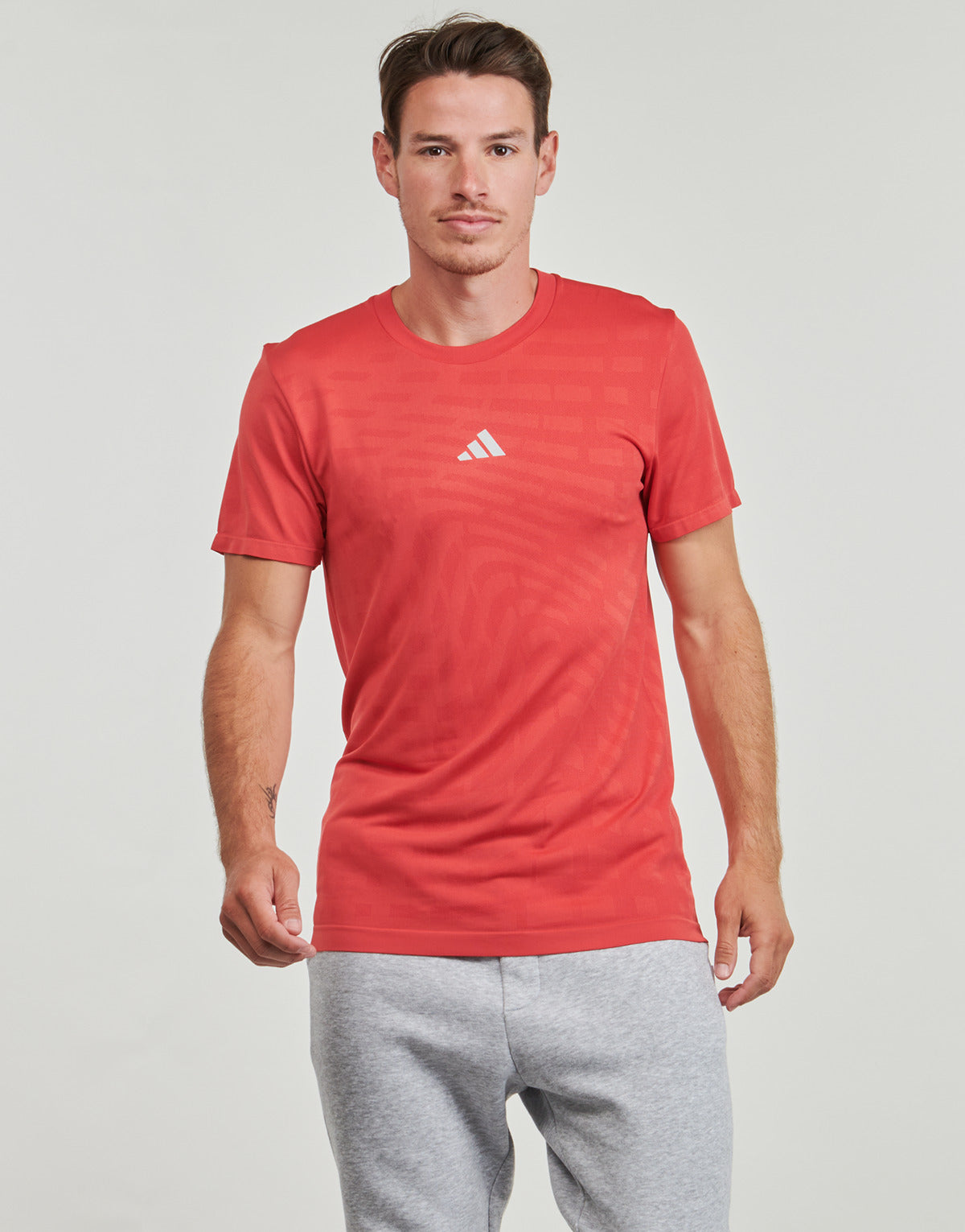 T-shirt Uomo adidas  Gym+ Training Seamless T-Shirt  Rosso