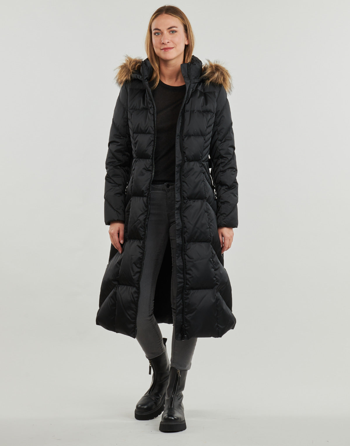 Piumino Donna Guess NEW OLGA LONG REAL DOWN Nero