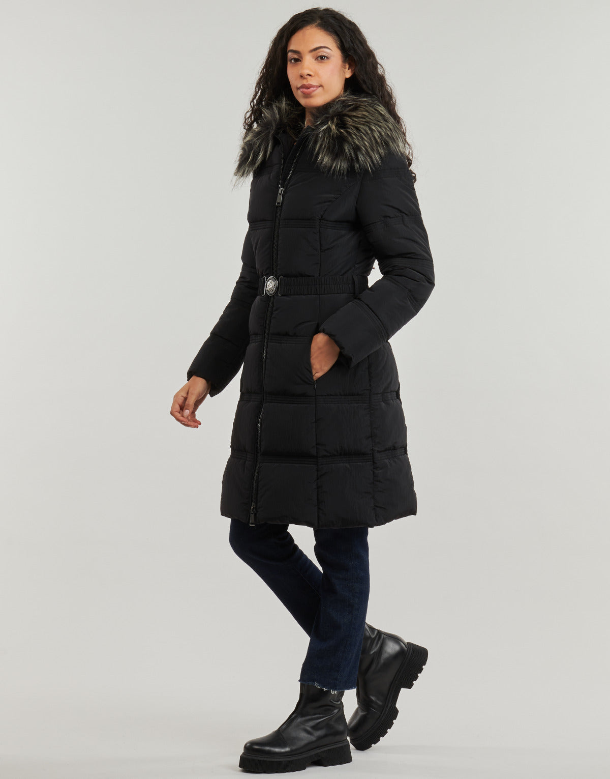 Piumino Donna Guess NEW MARISOL LONG BELTED JACKET Nero