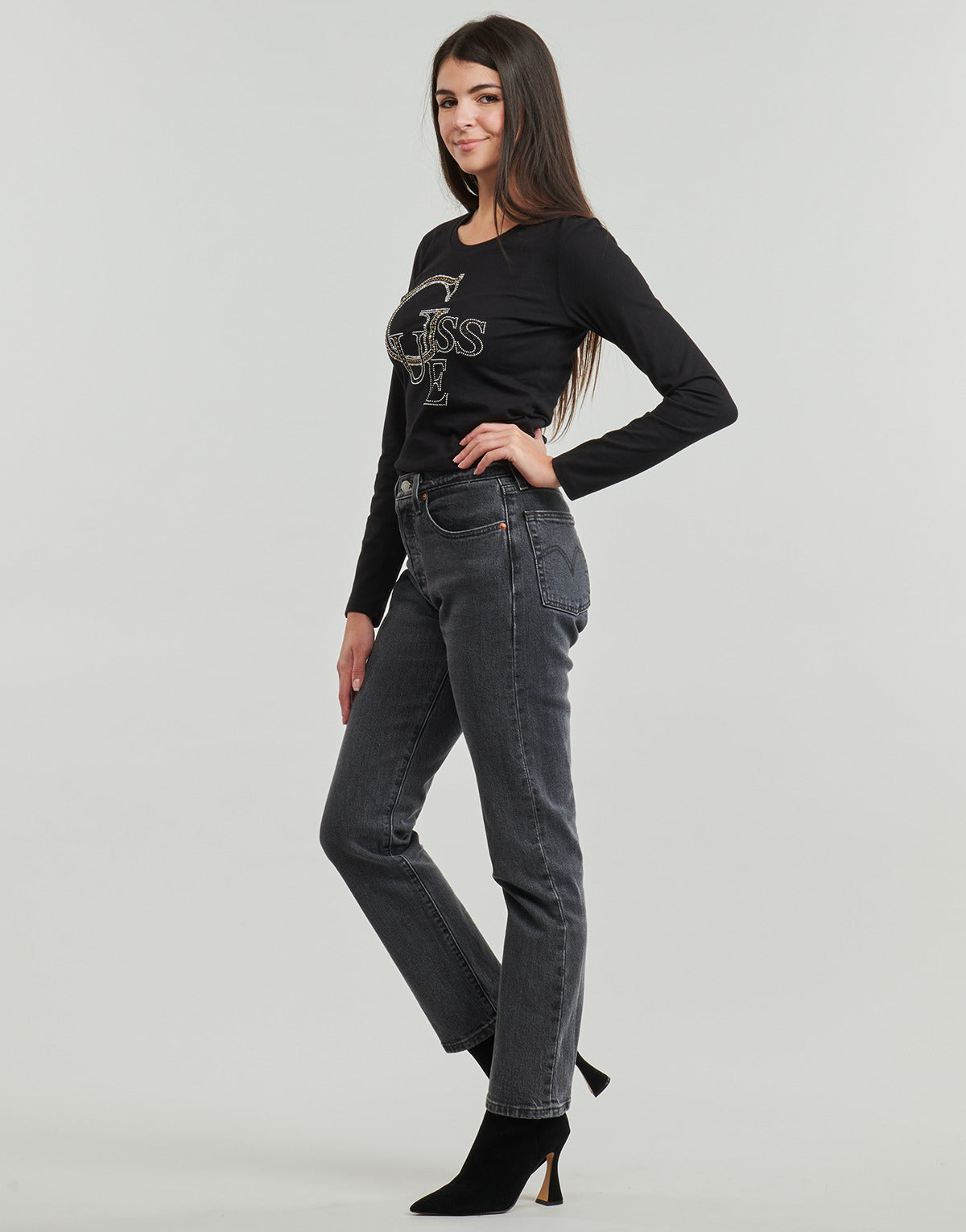 T-shirts a maniche lunghe Donna Guess LS RN GUESS STUDDED LOGO TEE Nero