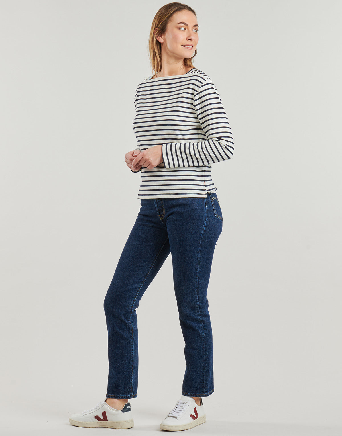 T-shirts a maniche lunghe Donna Levis BAY SAILOR LS TEE Bianco