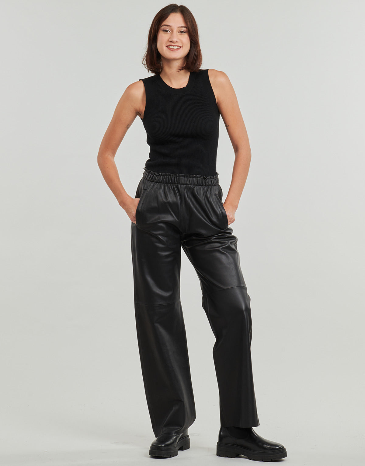 Pantaloni morbidi / Pantaloni alla zuava Donna Oakwood URANUS Nero