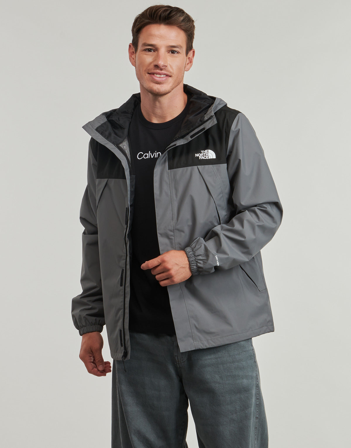 Giubbotto Uomo The North Face  Antora Jacket  Grigio
