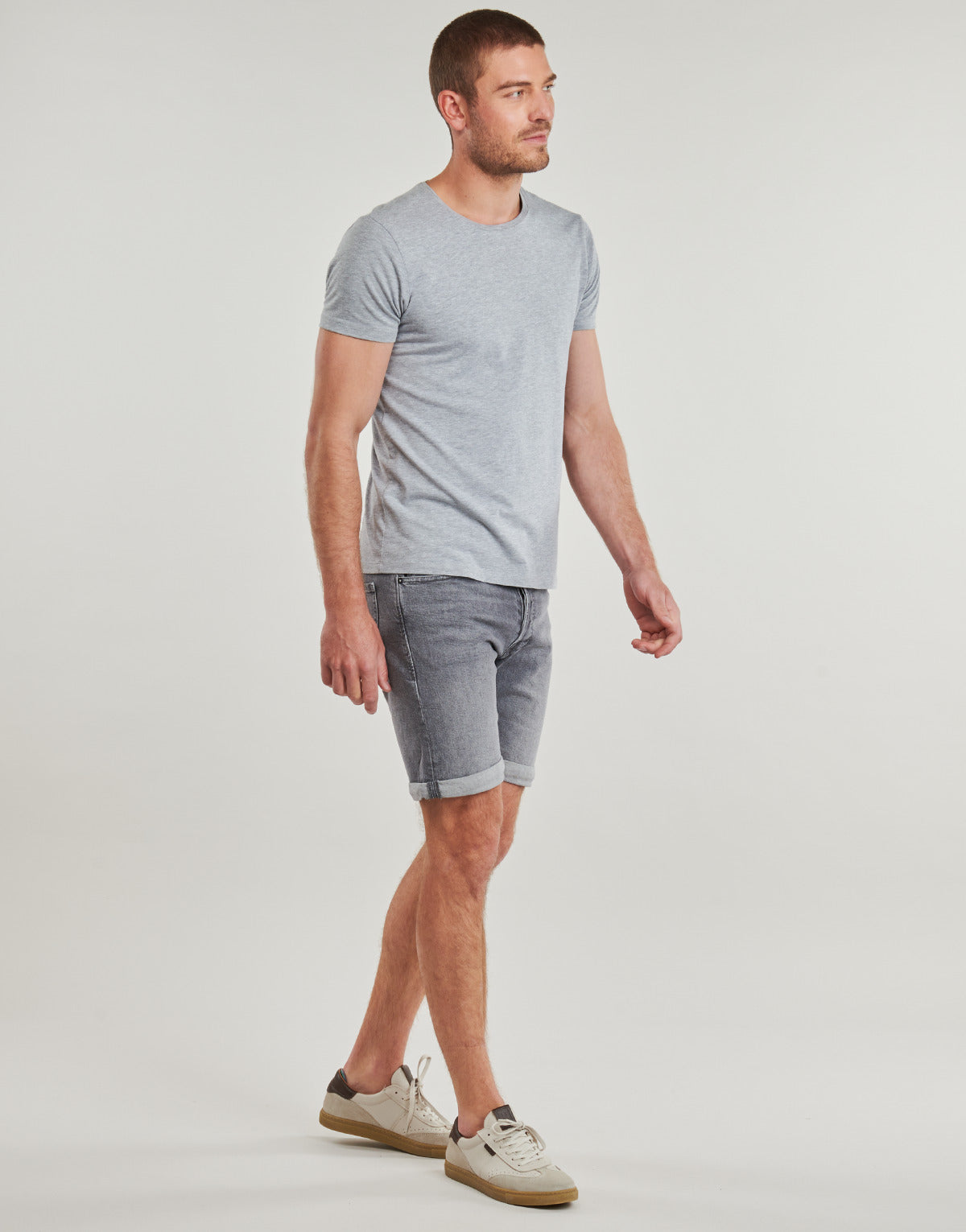 Pantaloni corti Uomo Jack & Jones JJIRICK Grigio