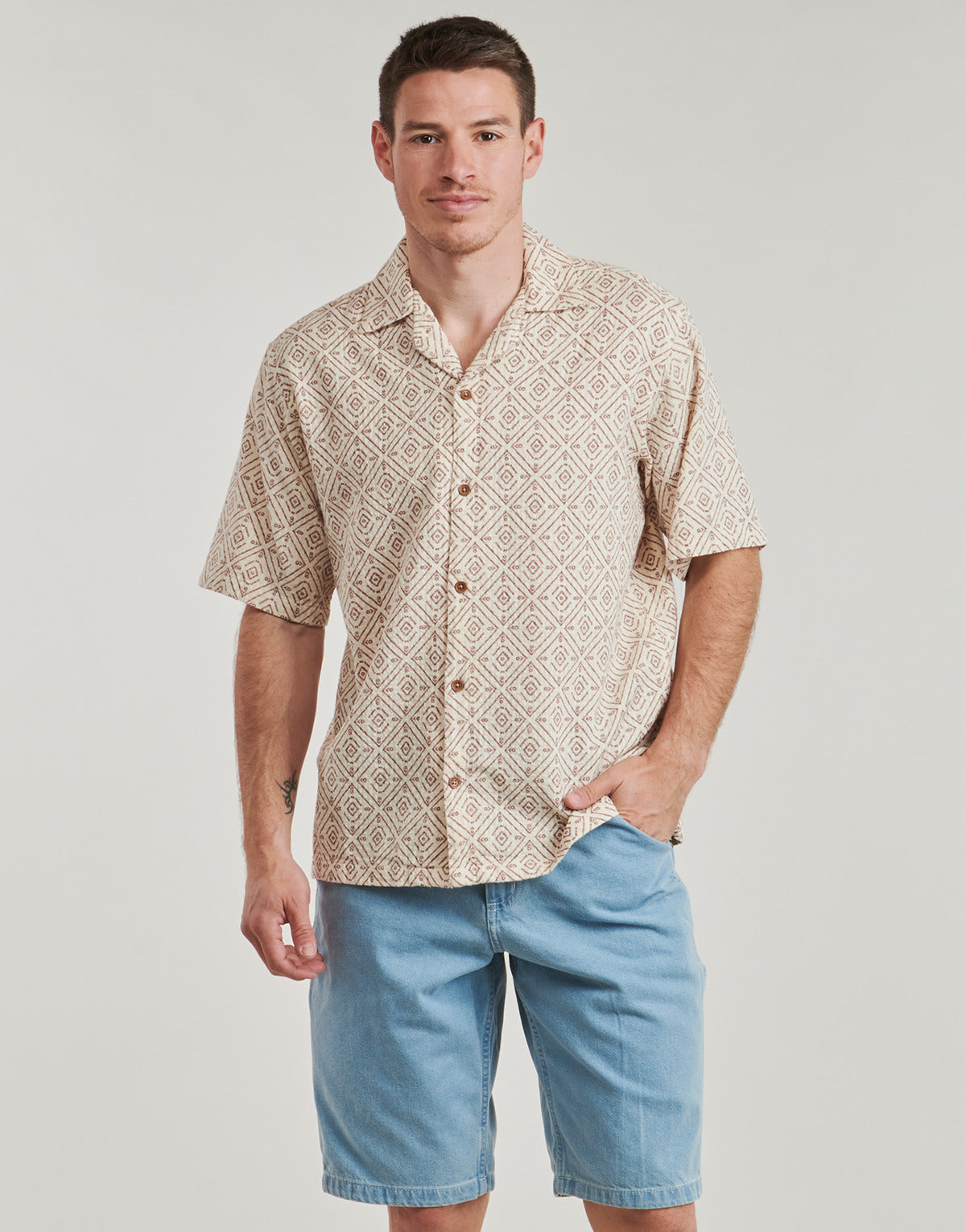 Camicia a maniche corte Uomo Jack & Jones  JPRBLUVINCENT   Beige