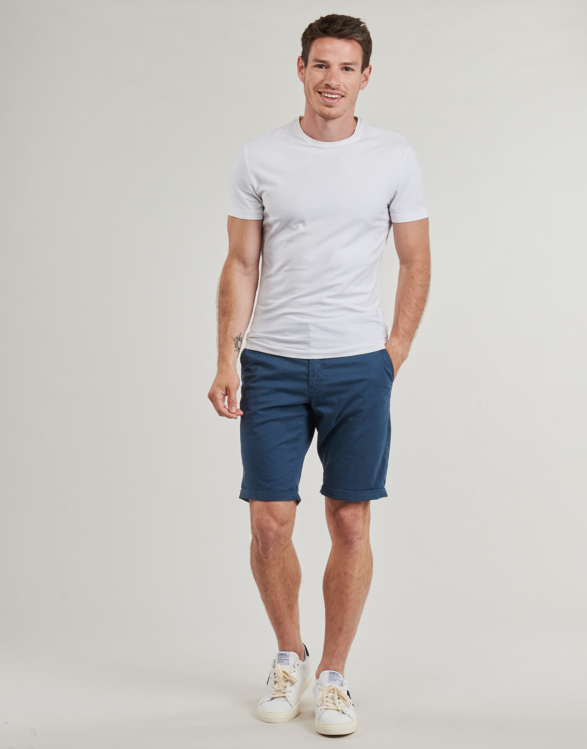 Pantaloni corti Uomo Teddy Smith SHORT CHINO Marine