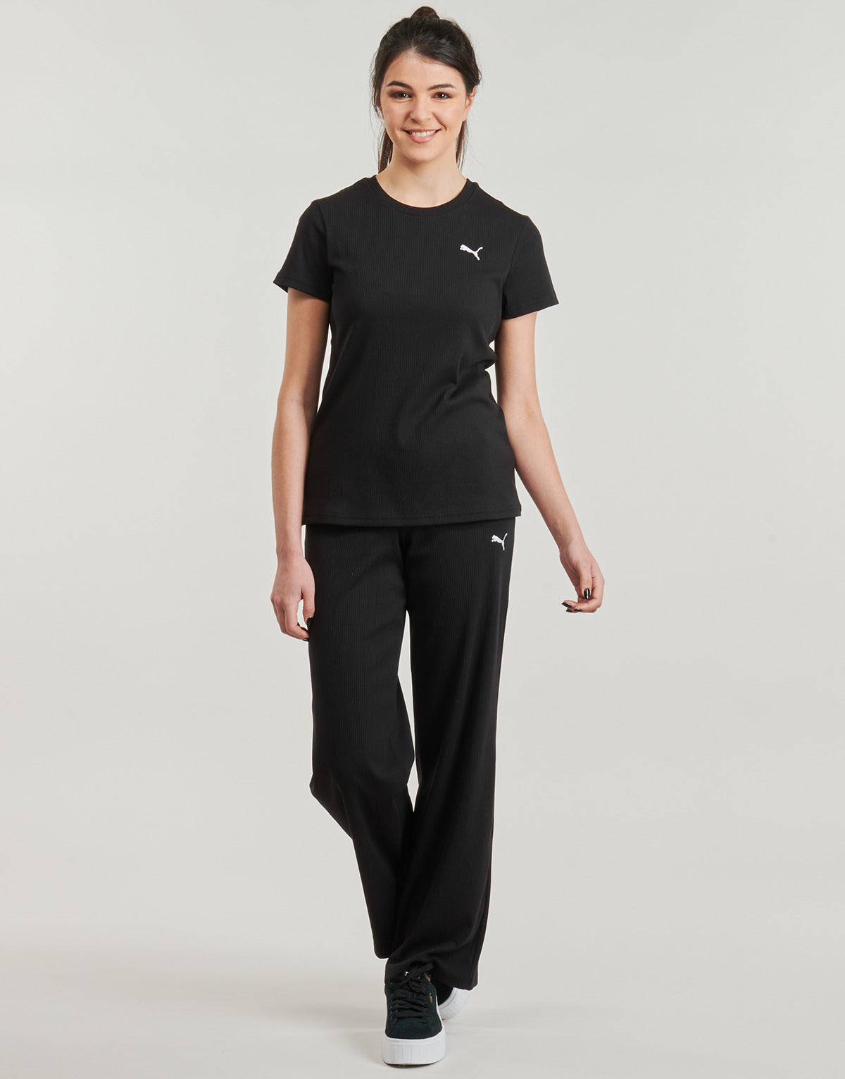Pantaloni Sportivi Donna Puma ESS ELEVATED RIB PANT Nero