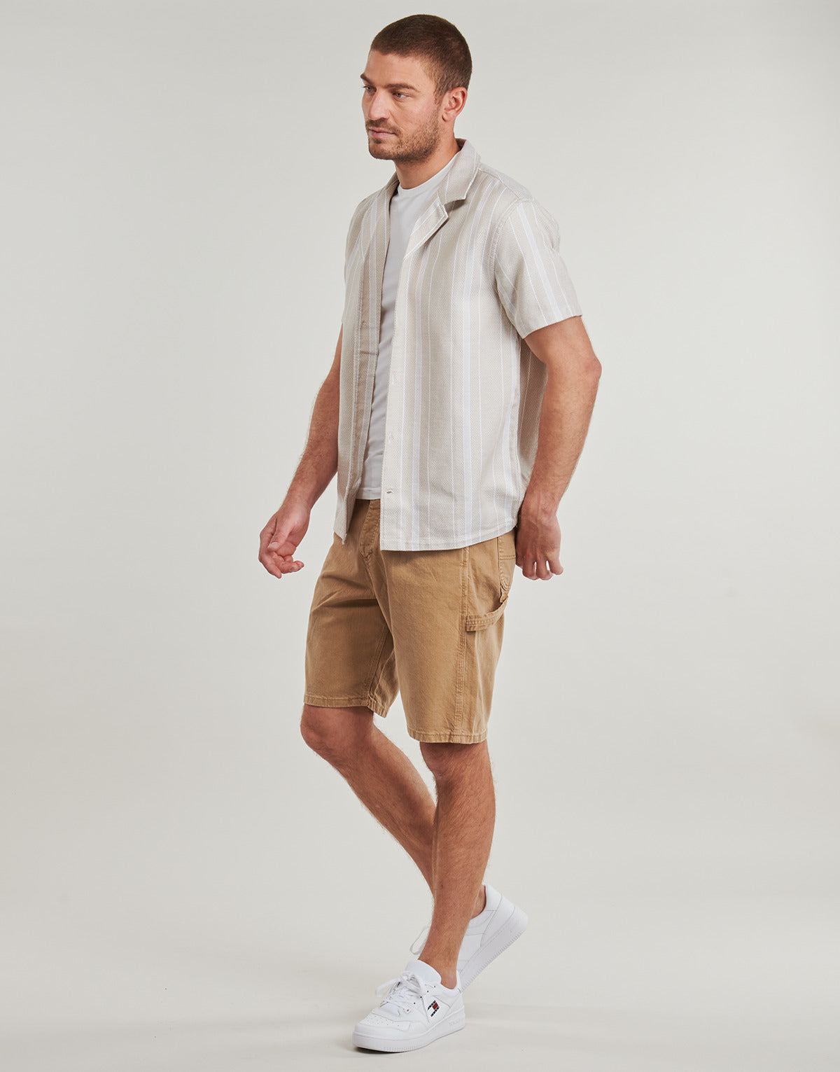 Camicia a maniche corte Uomo Tommy Jeans TJM TEXTURED REG CAMP SHIRT EXT Marrone