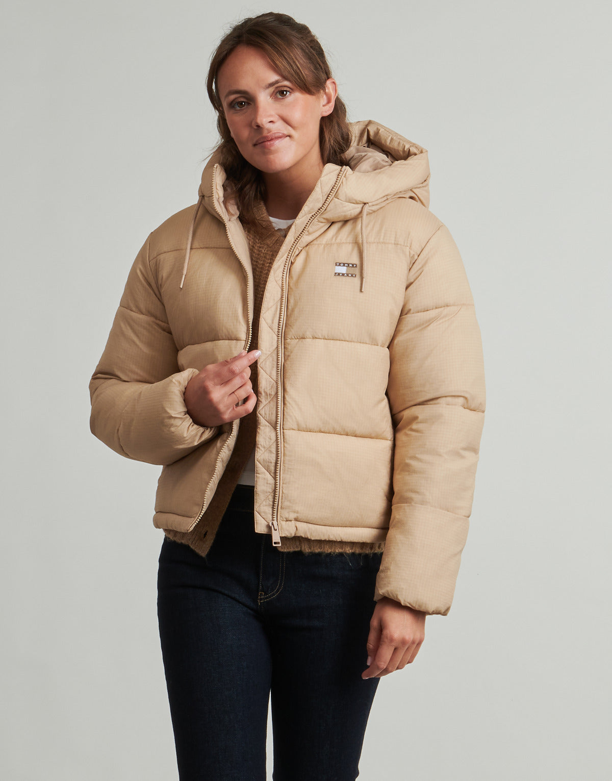 Piumino Donna Tommy Jeans  TJW HOODED PUFFER JACKET  Beige