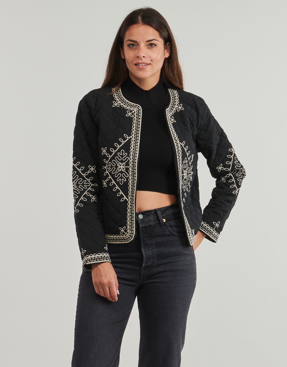 Giacca Donna JDY  JDYBILLIE L/S QUILTED EMB  Nero