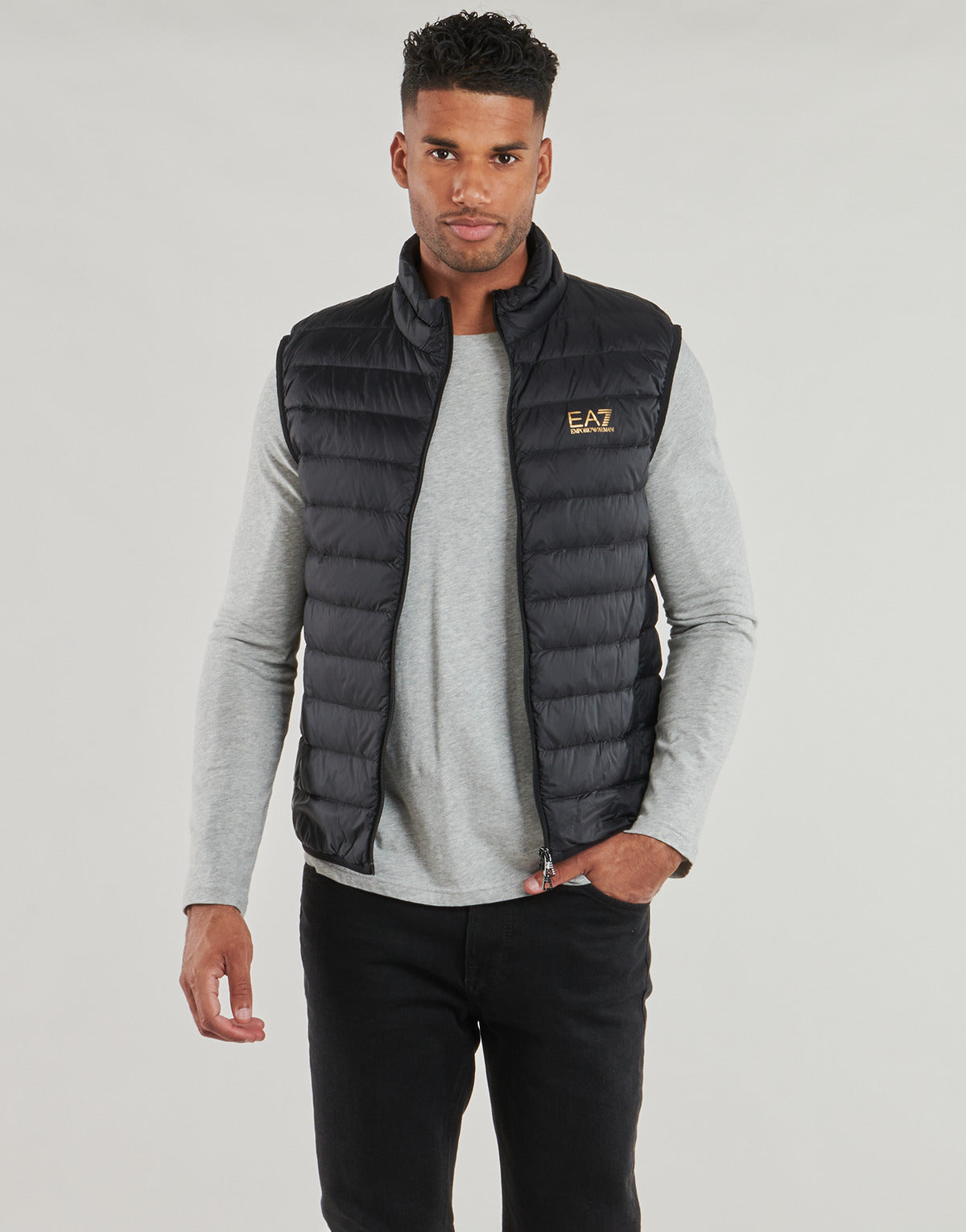 Piumino Uomo Emporio Armani EA7 TRAIN CORE ID DOWN LIGHT VEST CC 8NPQ06 Nero