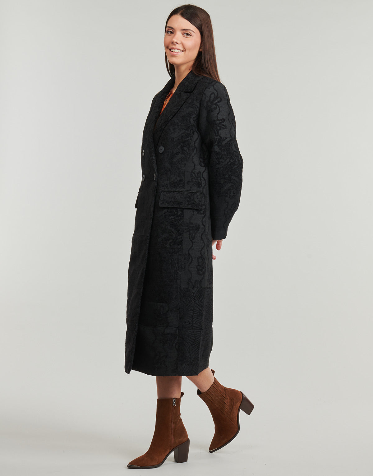 Mantella Donna Desigual  PATCH BLACK  Nero