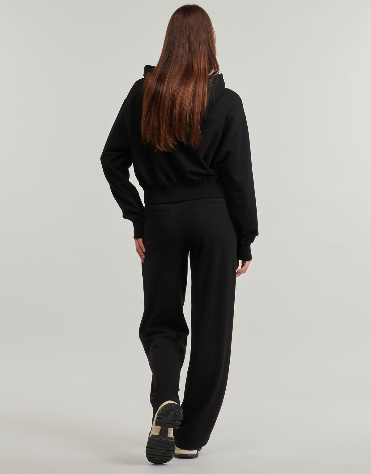 Felpa Donna Versace Jeans Couture  79HAIT02  Nero