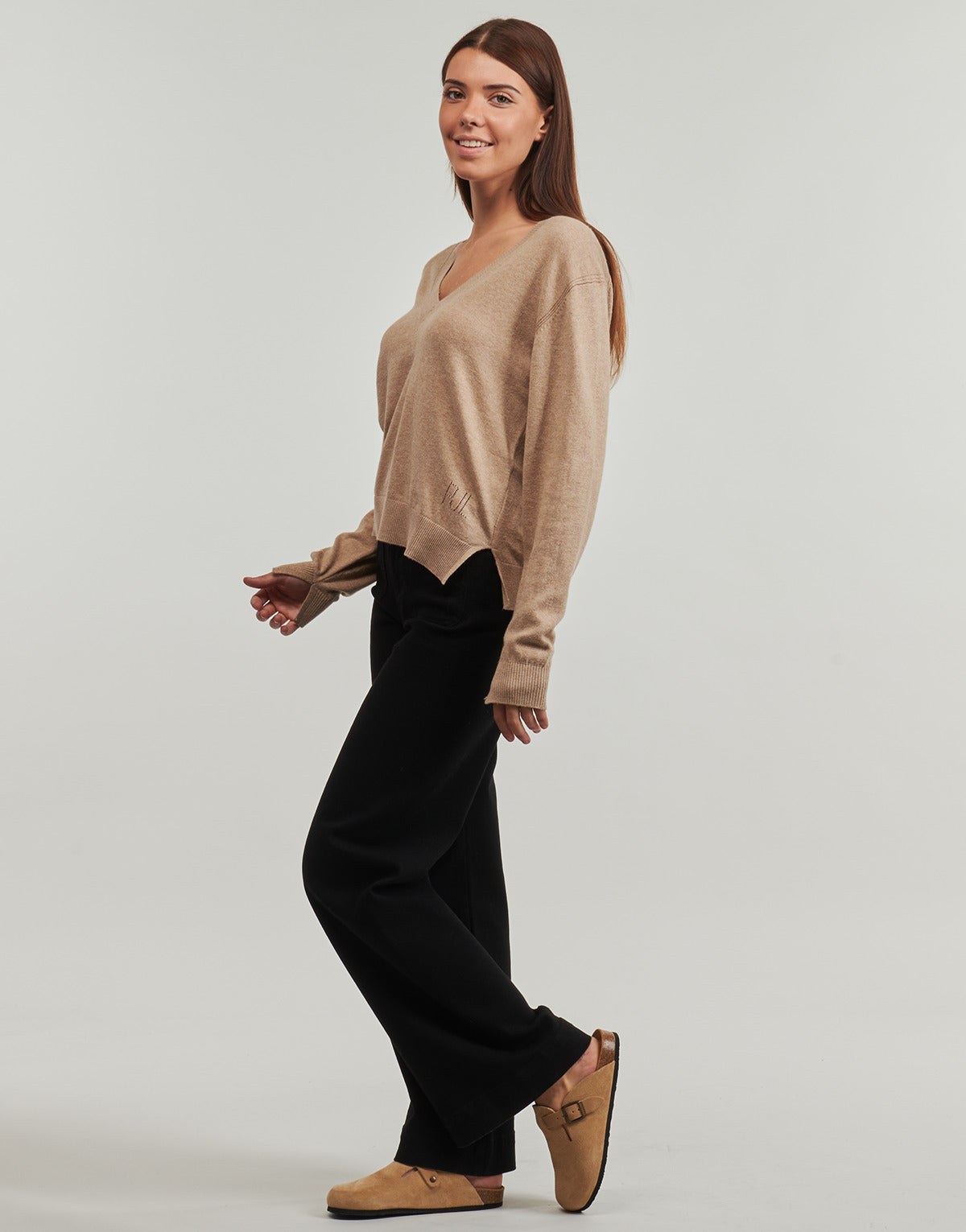 Maglione Donna Pepe jeans  CORALINE V NECK  Beige