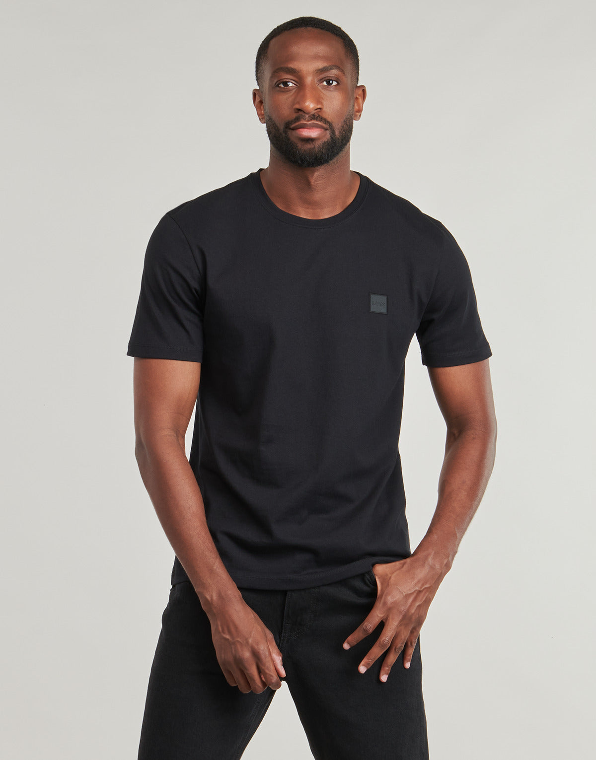 T-shirt Uomo BOSS Tales Nero