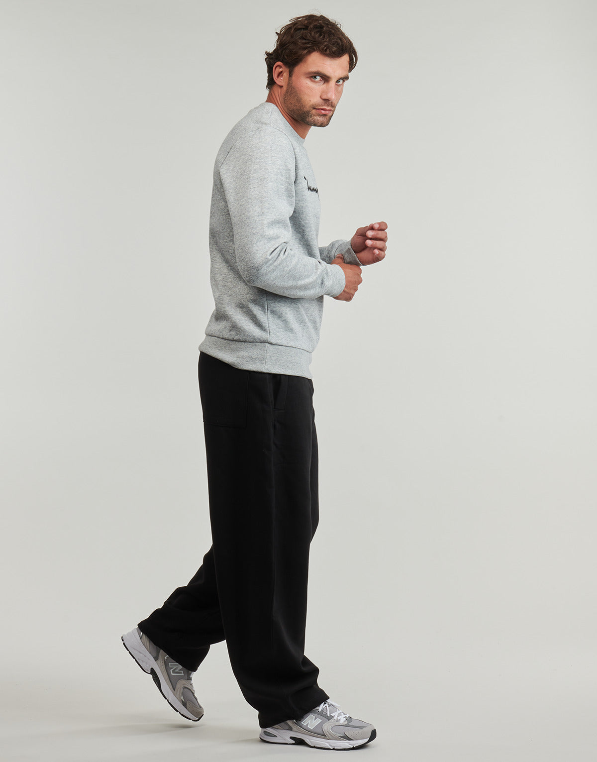 Felpa Uomo Champion  CREWNECK SWEATSHIRT  Grigio