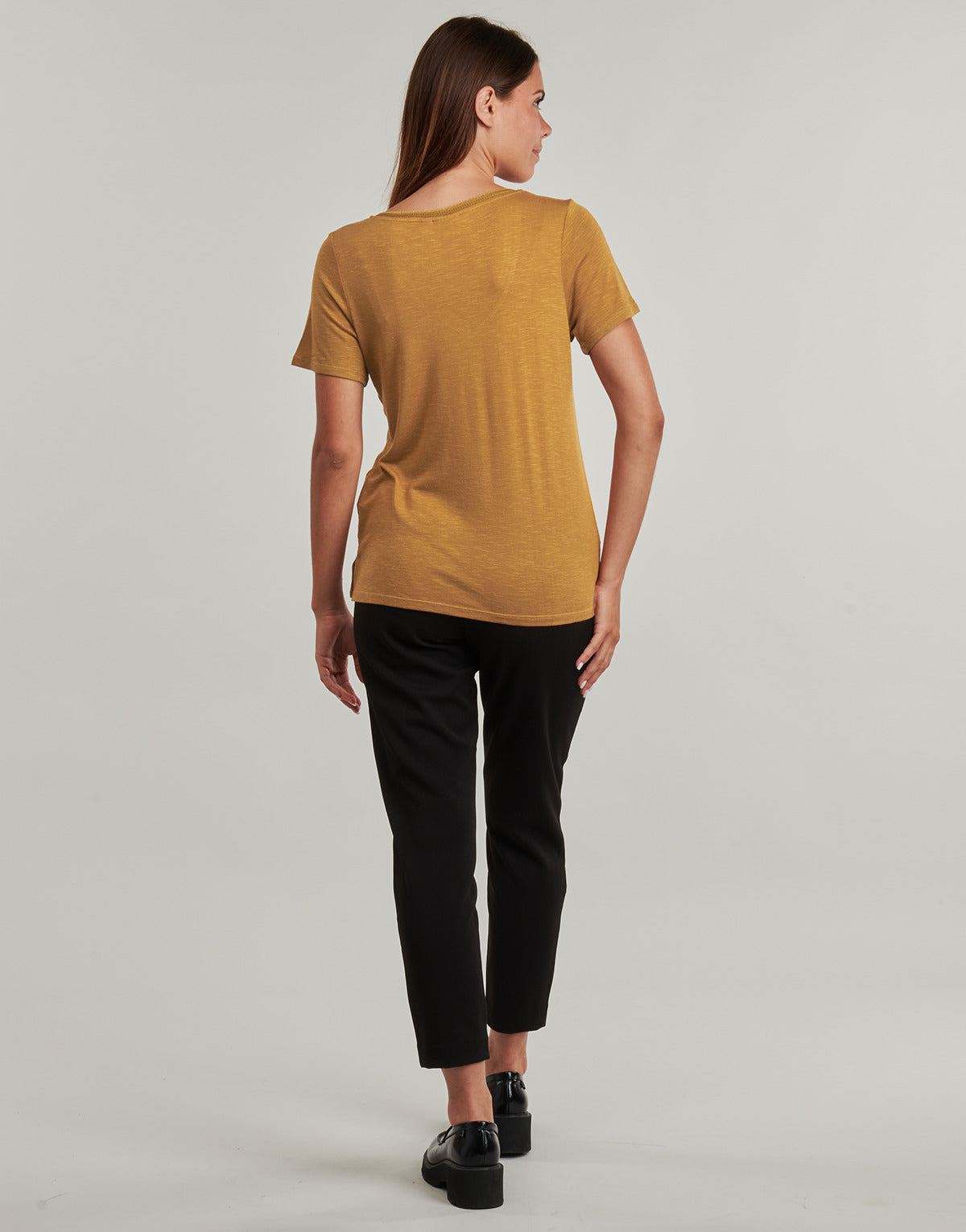 T-shirt Donna Vila  VINOEL   Giallo