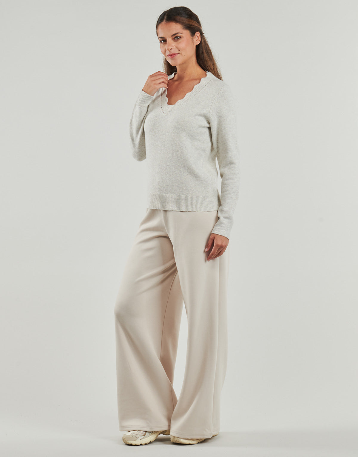 Maglione Donna Vila  VINIKOLINA V-NECK  Beige