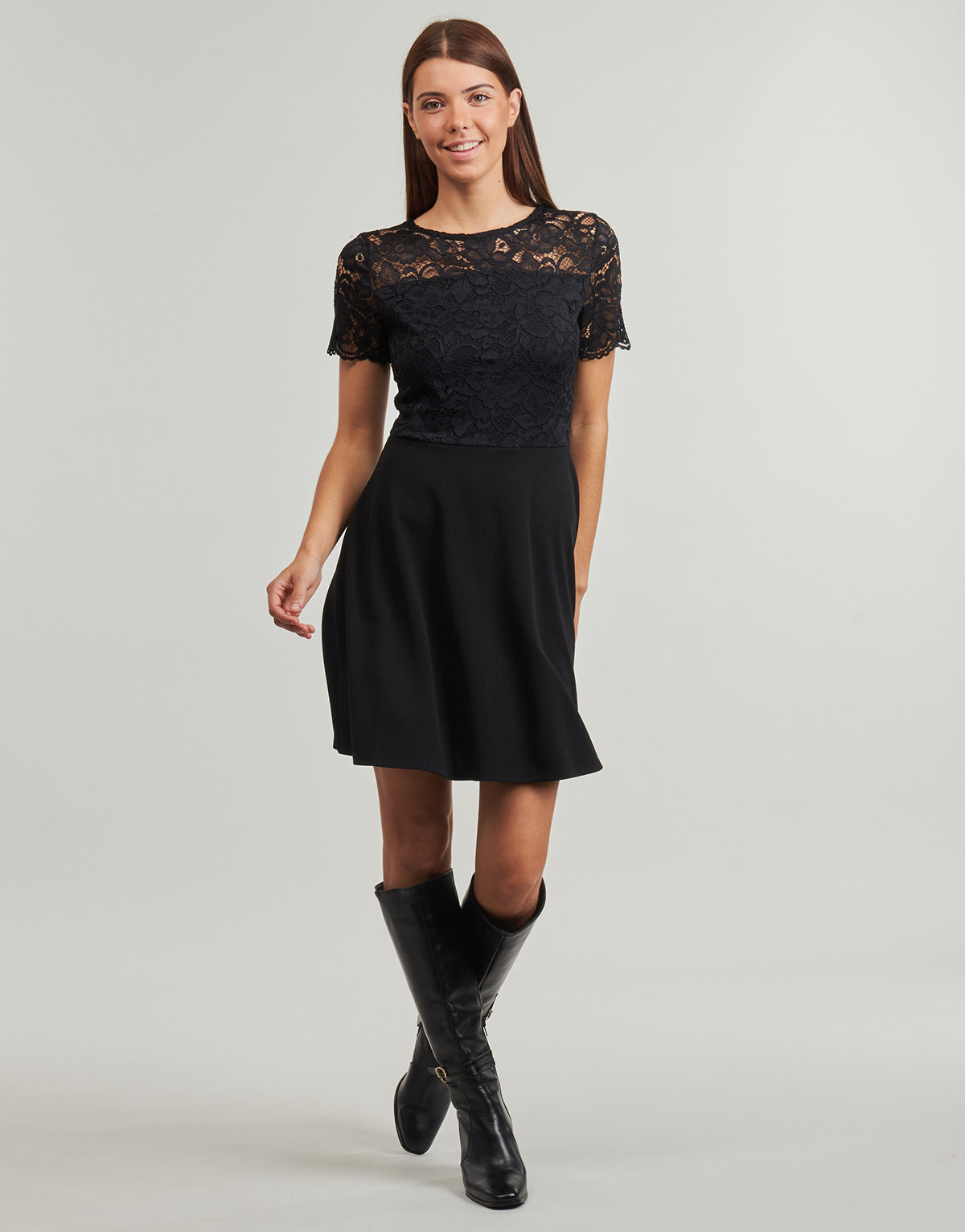 Abito corto Donna Morgan  RUBENA  Nero