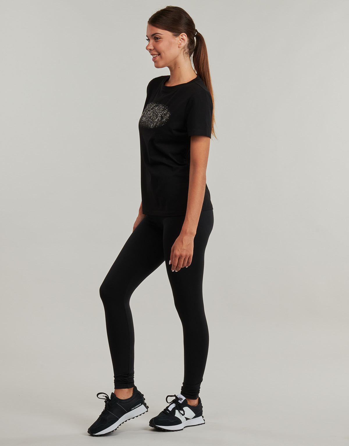 T-shirt Donna Guess INGRID Nero