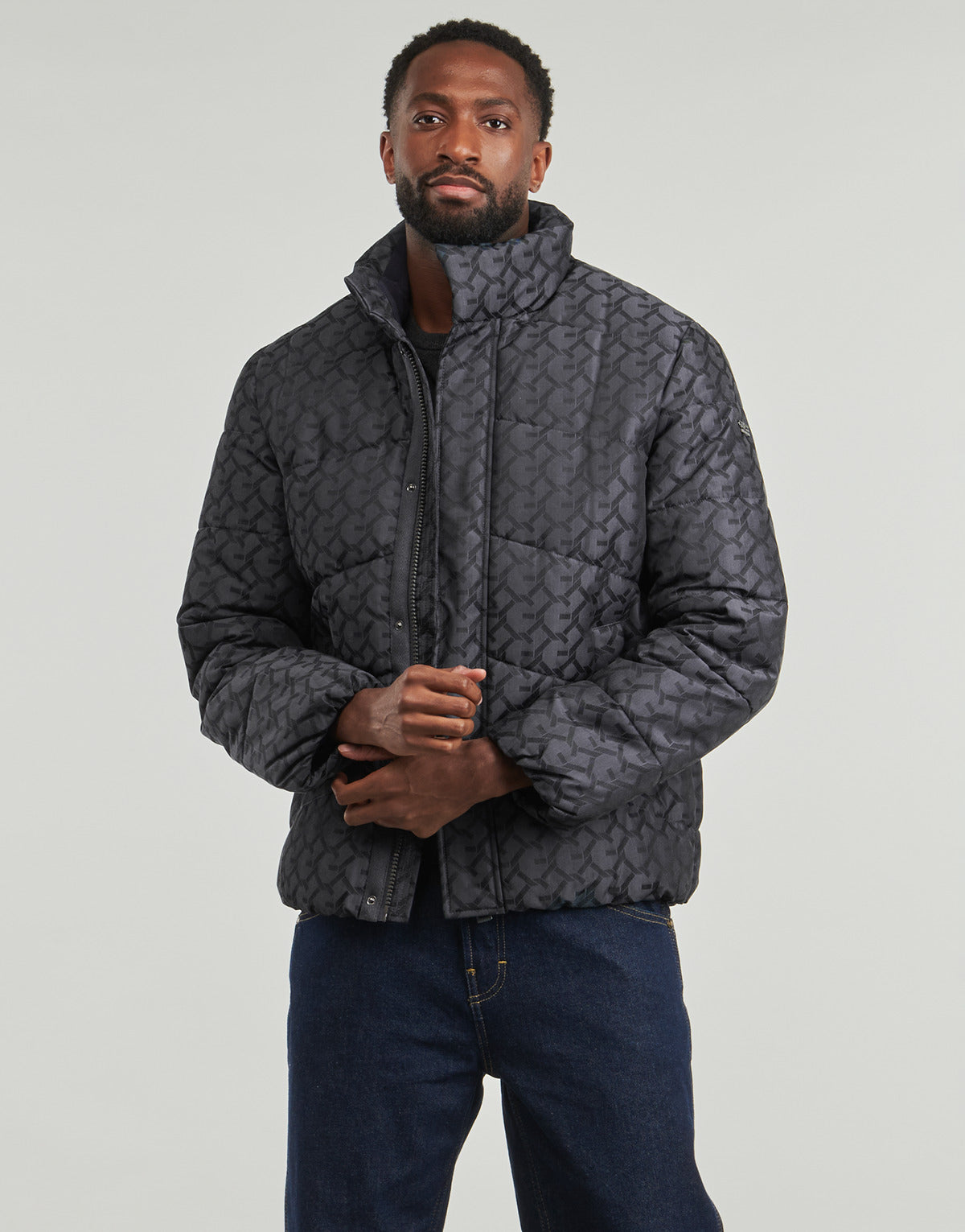 Piumino Uomo Guess  G CHAIN PUFFA JACKET  Marine