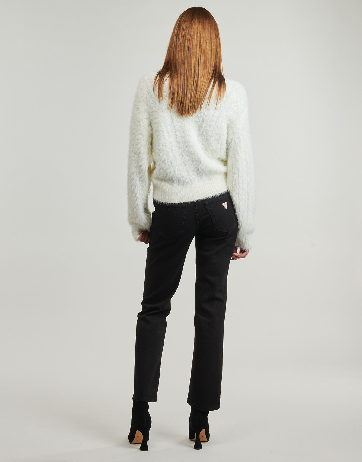 Gilet / Cardigan Donna Guess  KINAKO FUZZY  Bianco