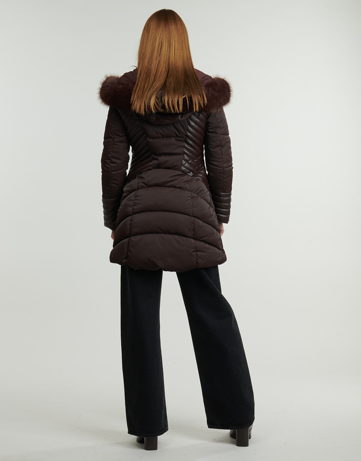 Piumino Donna Guess  NEW OXANA JACKET  Marrone