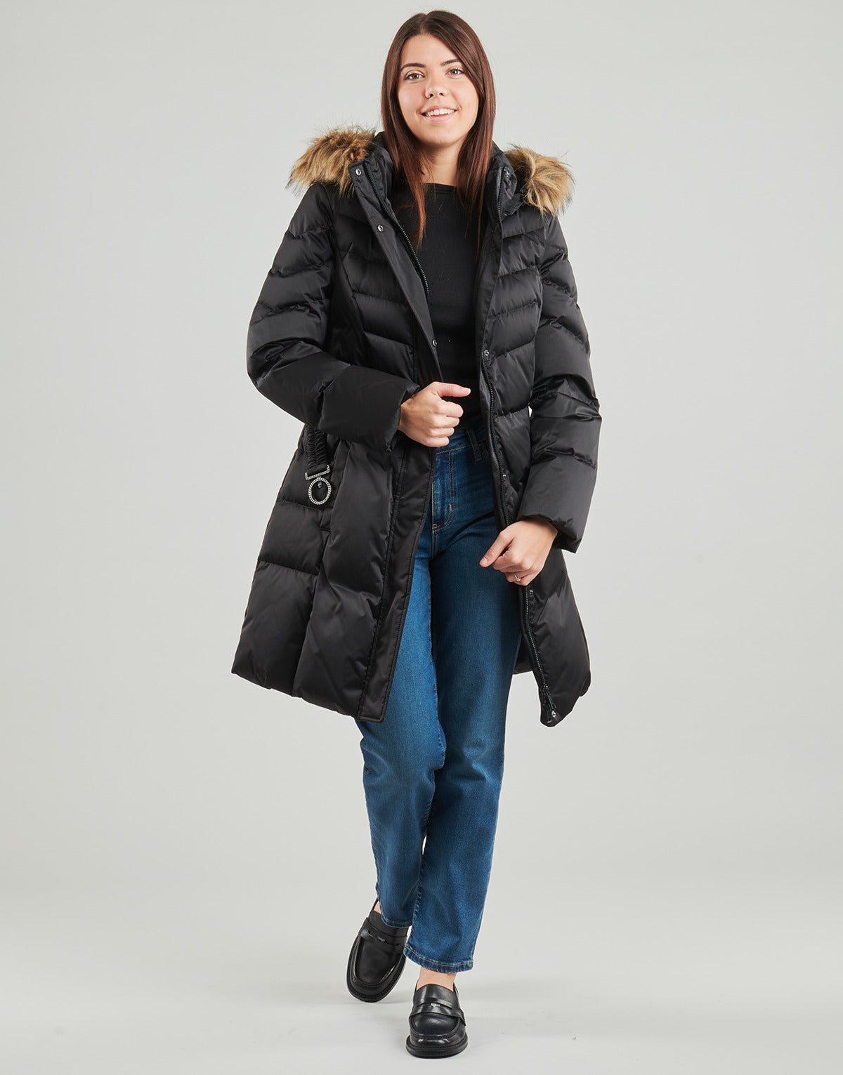 Piumino Donna Guess  MARINA MEDIUM  Nero