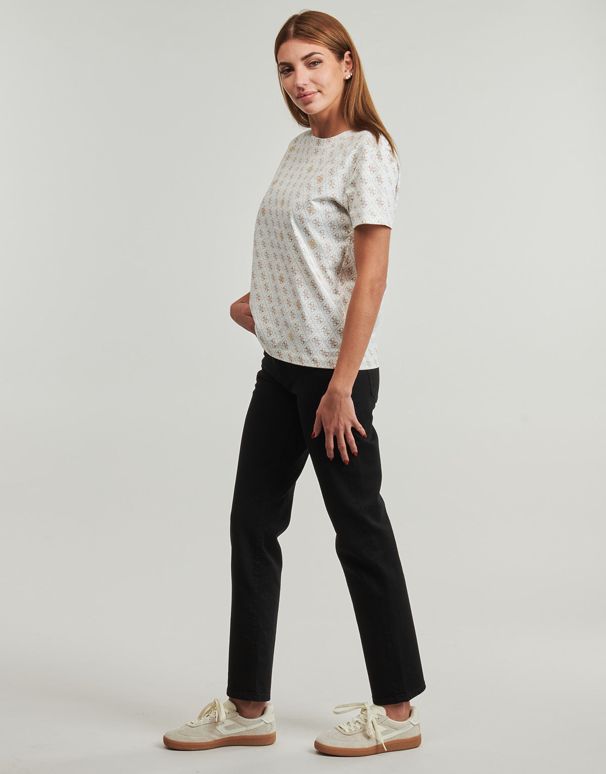 T-shirt Donna Guess  4G RHOMBUS STUDS  Beige