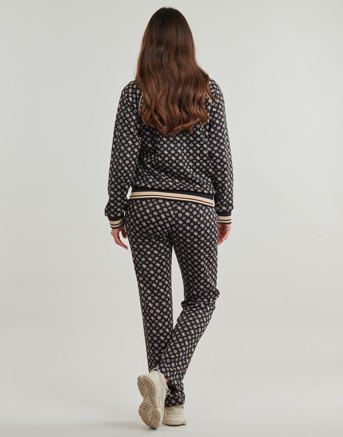 Felpa Donna Guess  AGGIE FULL ZIP  Nero